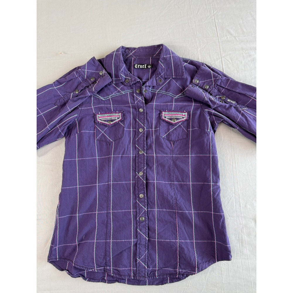 Cruel Girl Western Shirt Large Embroidered Pockets Metal Snaps Long Sleeve